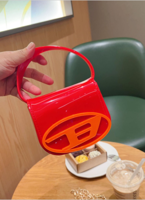 Fashion PVC Letter Mini One-shoulder Crossbody Chain Jelly Bag