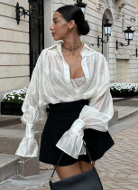 Fashionable and Fresh Loose Lapel Lantern Long-sleeved Shirt