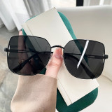 2025 new affordable luxury fashion women's sunglasses metal frame sunglasses UV protection sun glasses