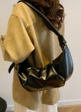 Autumn and Winter Retro Pleated Large-capacity Crossbody Bag