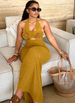 Halterneck Three-dimensional Flower-embellished High-waist One-step Dress