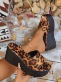 Summer New Leopard Print Lightweight Fashion Thick-Soled Wedge Slippers