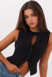 Slim Fit Short Ribbed Sleeveless Buttoned Vest
