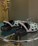 2025 Casual Trendy Thick-soled RhinestoneHole Sandals
