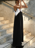 Fashionable V-neck Sleeveless Colorblocked Swing Dress