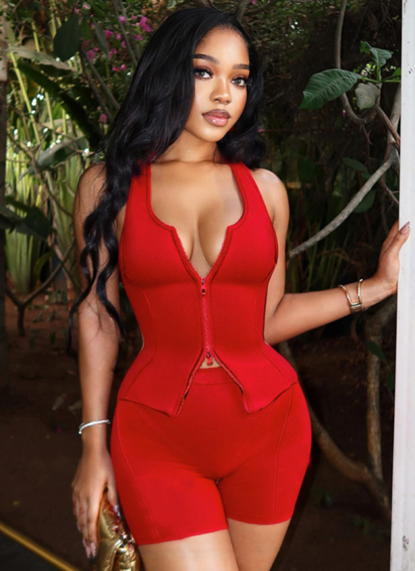 Sexy Sports Sleeveless Zipper Vest Top Tight Shorts Two-Piece Set