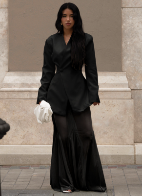 Fashionable And Elegant Solid Color Mesh Skirt Two-Piece Suit