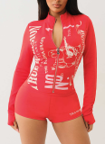Fashionable Hot Girl Wears Slim Shorts and Long-sleeved Suit