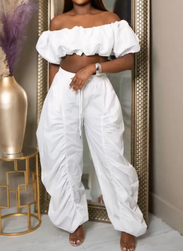 Fashionable and Personalized Solid Color Navel-baring Tube Top Pleated Trousers Suit