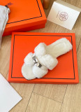 New H-Shaped Plush Flat-Soled Outer Wear Net Celebrity Flat-Soled Lady Gentle Slippers