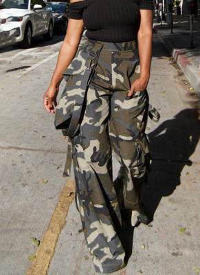 Fashionable Casual Camouflage Multi-pocket Loose Trousers