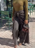 Stylish High-waisted Straight-leg Jeans With Pleated and Frayed Edges