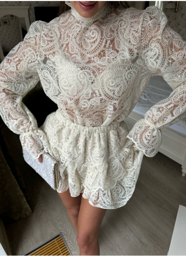 2026 Fashionable High-Neck Lantern Sleeve Top and Cake Skirt Set