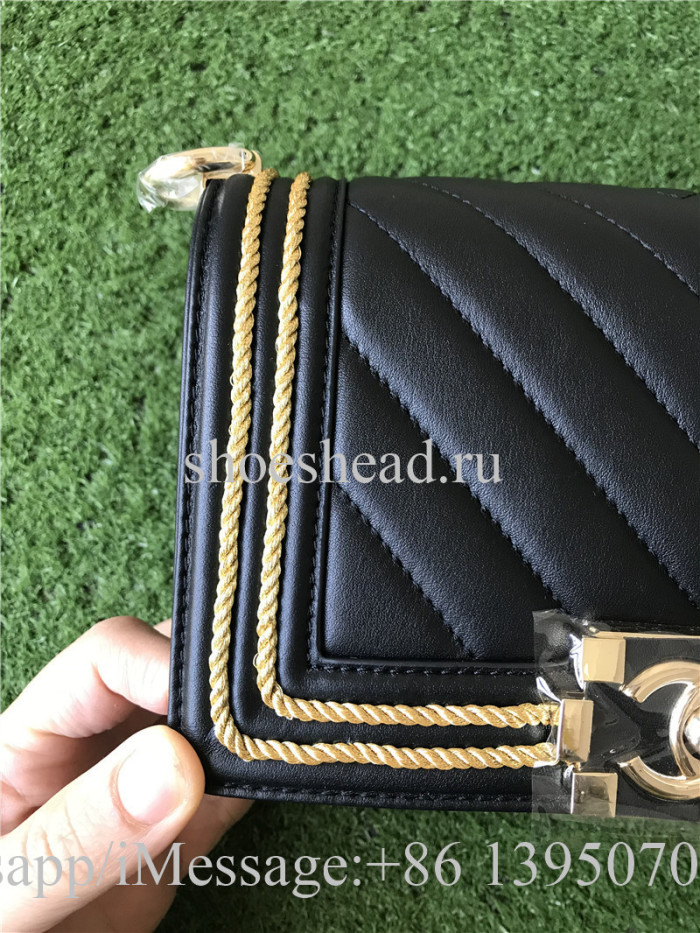Orignal Version Chanel Calfskin Chain Handbag Black