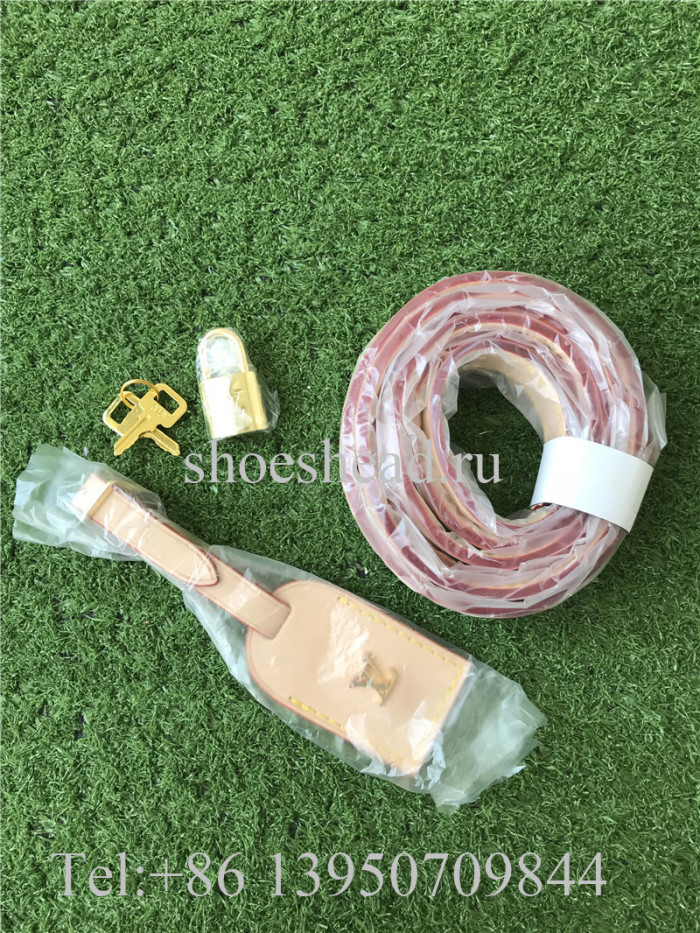 Louis Vuitton Petite Boite Chapeau Bag