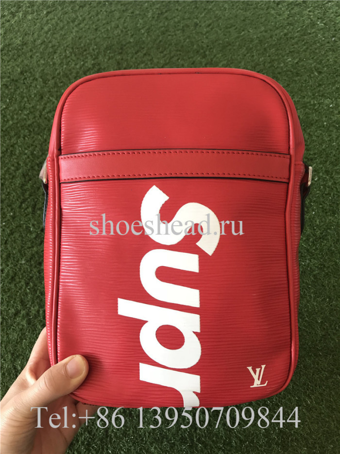 Supreme x Louis Vuitton Red Shoulder Bag L25cm x W18cm