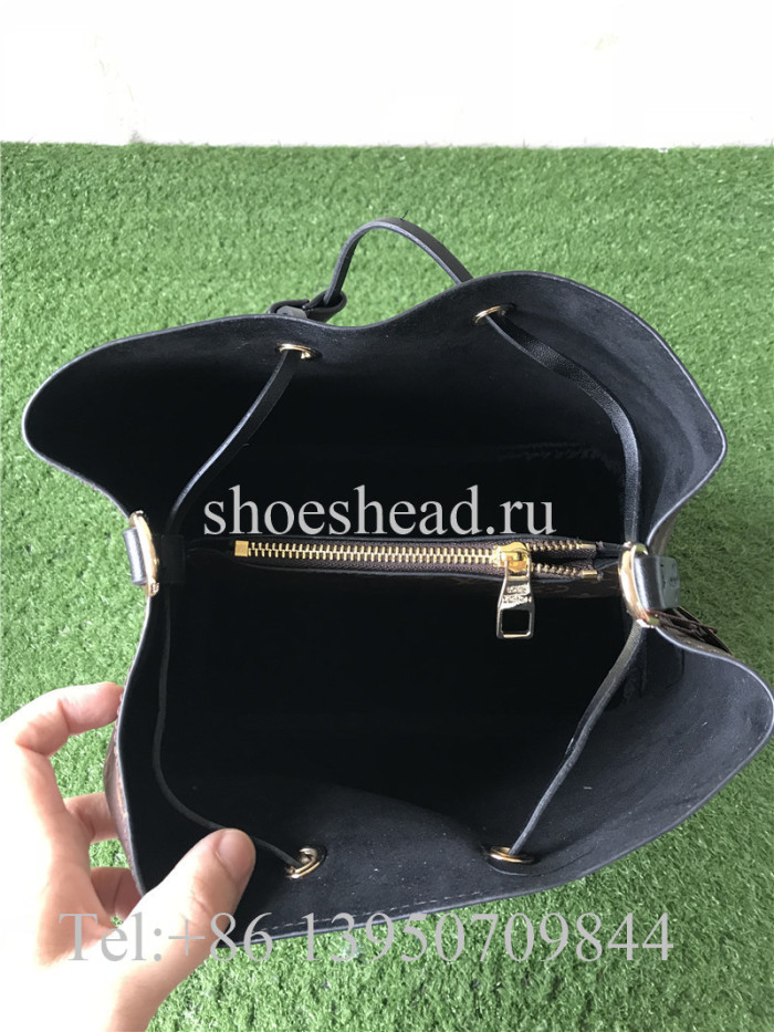Louis Vuitton Neonoe Bag