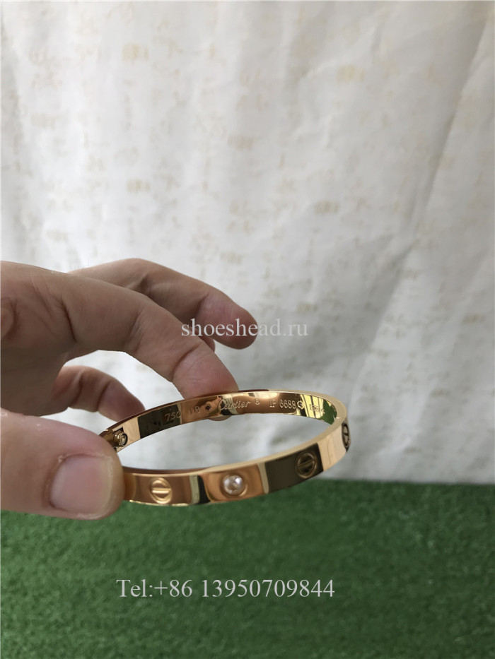 Cartier Love Braclet Golden With Diamond