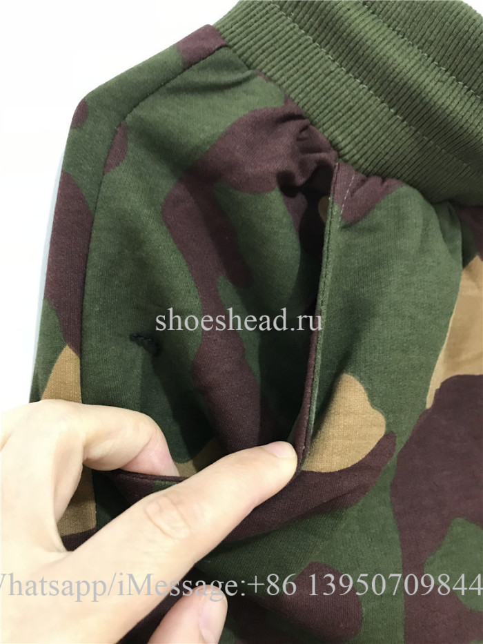 Off White Shorts Green Camo