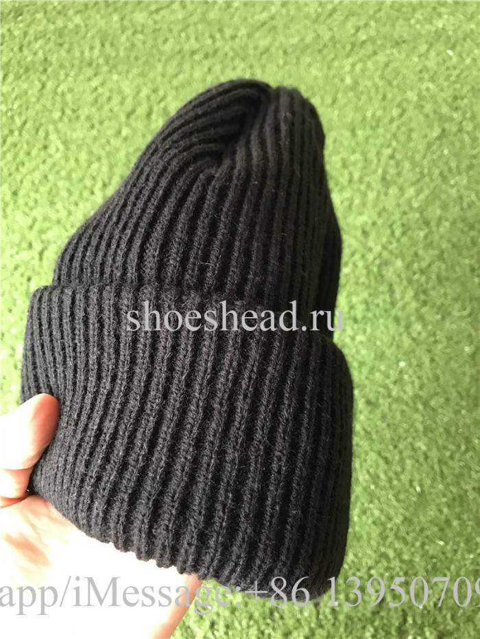 Supreme Black Sweater Hat