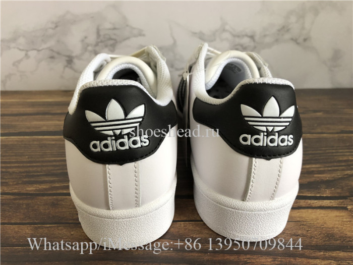 Adidas Superstar Sneaker Black White