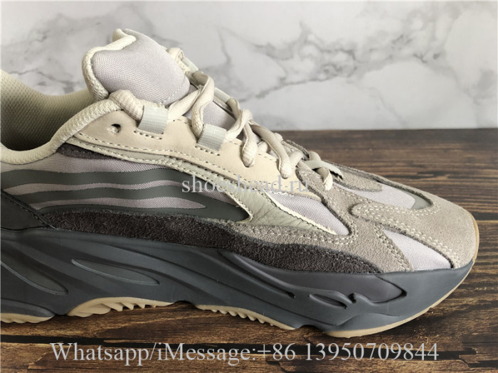 Adidas Yeezy Boost 700 V2 Tephra