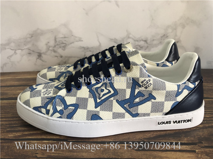 Louis Vuitton Low Top Sneaker Blue Logo