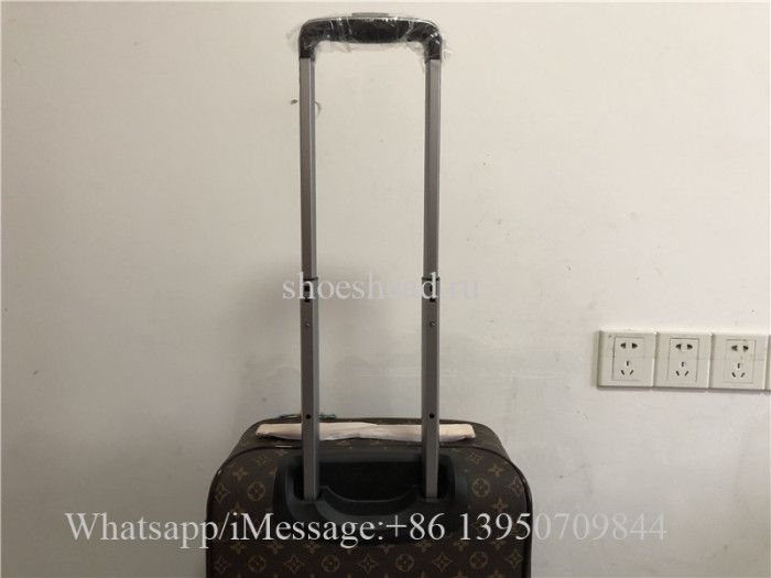 Louis Vuitton Luggage Pegase 55 Business Suitcase
