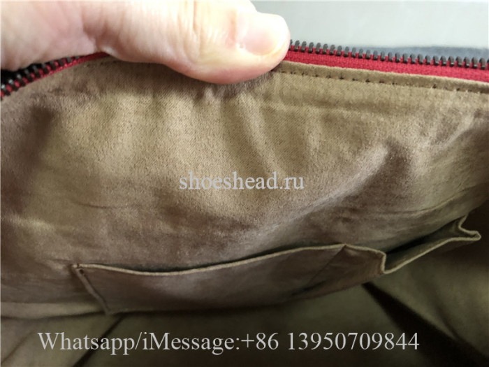 Gucci Signature Leather Duffle Luggage Travel Bag Red