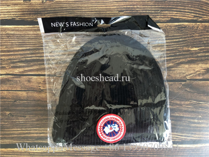 Canada Goose Black Sweater Hat