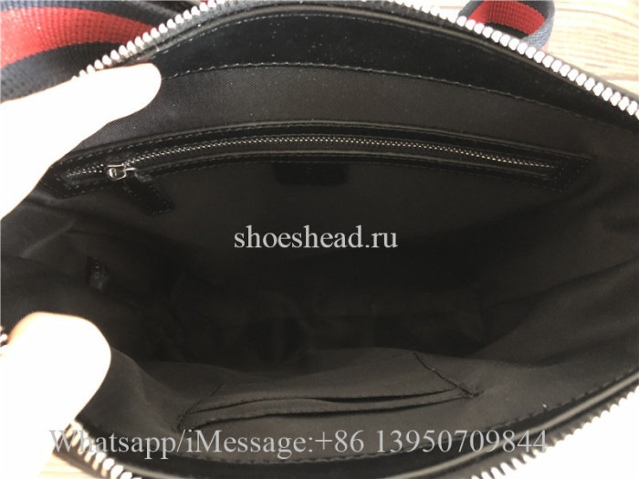 Gucci GG Supreme Messenger Bag 25cm