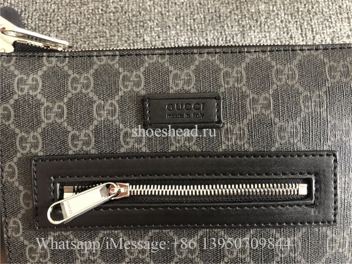 Gucci GG Supreme Small Messenger Bag 21cm