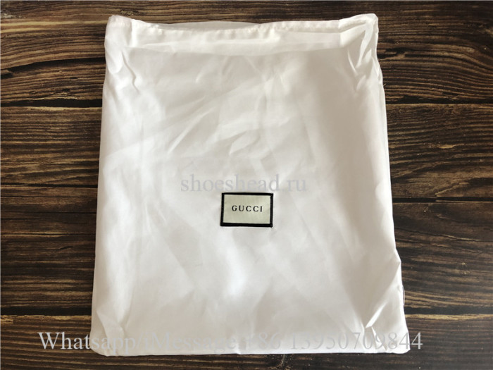 Gucci GG Supreme Messenger Bag 25cm