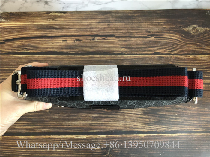 Gucci GG Supreme Messenger Bag 25cm