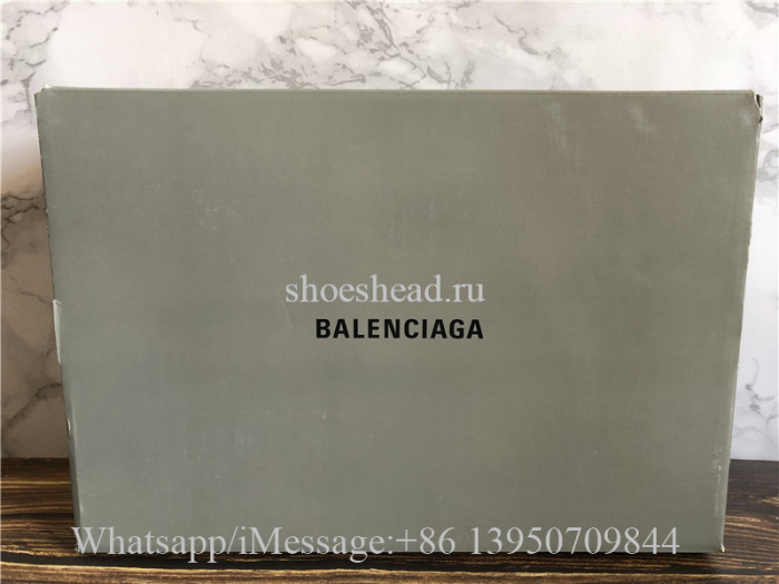 (Grey Box)Balenciaga Triple S Cream White Sneaker