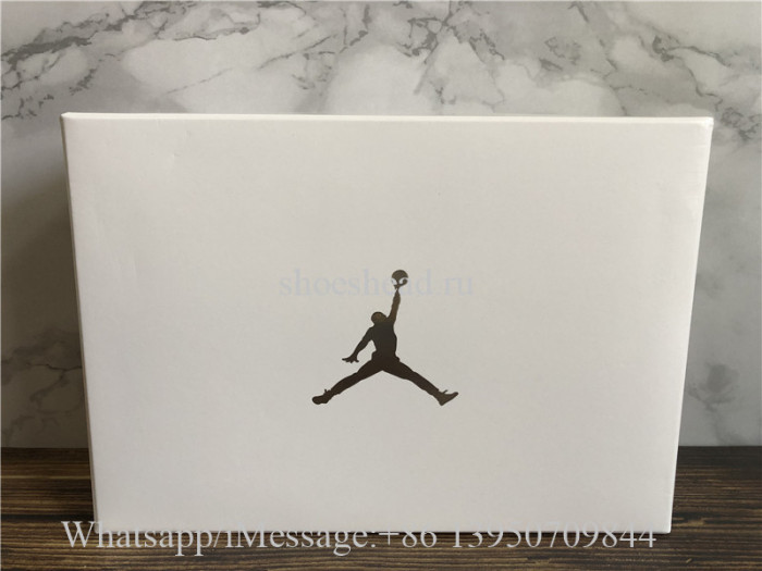 Air Jordan 11 Retro Vast Grey