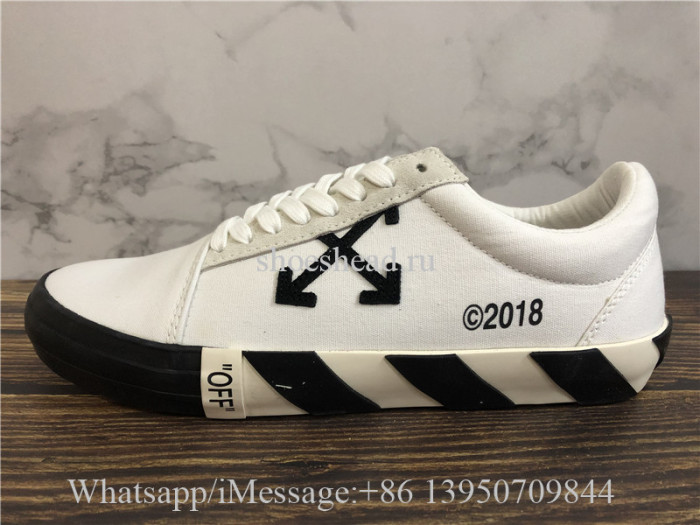 OFF-WHITE CO Virgil Abloh 18FW Canvas White