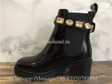 Gucci Black Leather Ankle Boot With Belt