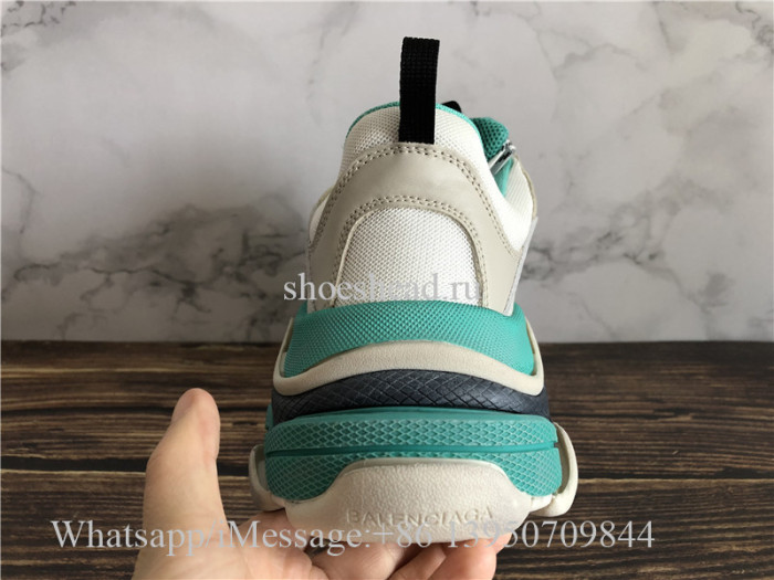 Balenciga Triple S Trainer Light Green White