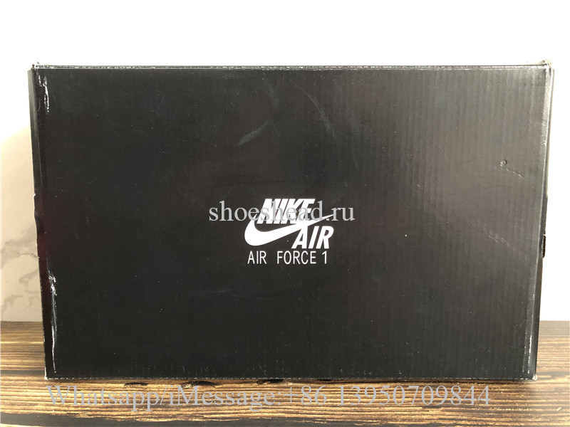 Nike Air Force 1 Low Triple Red