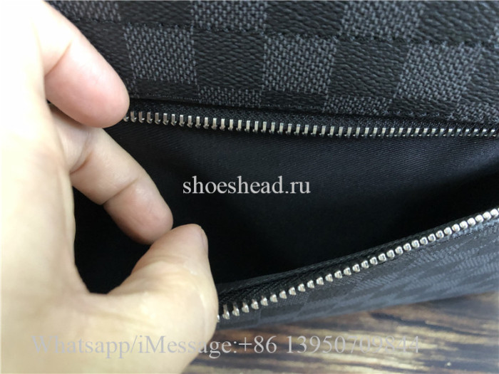 Original Louis Vuitton Damier Graphite District GM Messenger Bag