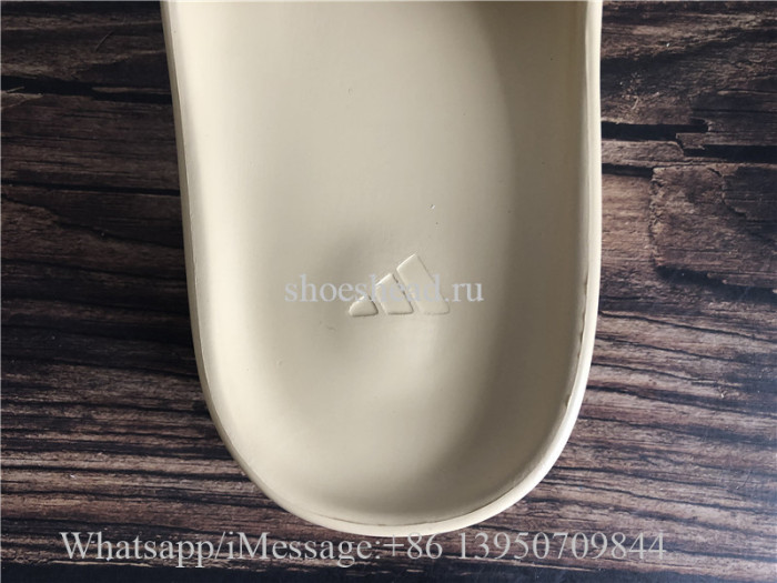 Yeezy Slide Desert Sand FW6344
