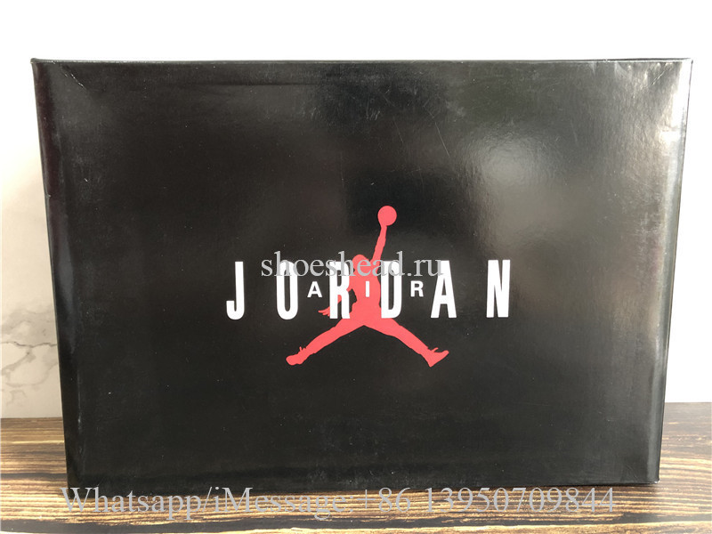 Air Jordan 11 XI Retro Low Concord Bred