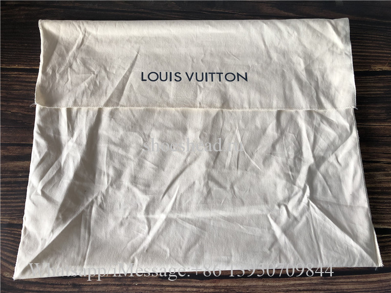 Original Louis Vuitton Beaubourg Hobo MM Bag M56201