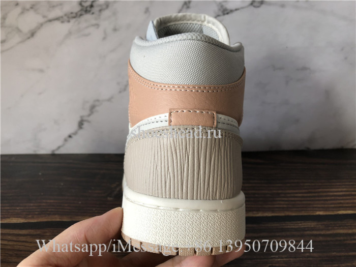 Air Jordan 1 Retro Mid Milan