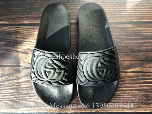 Gucci Matelassé Rubber Slide