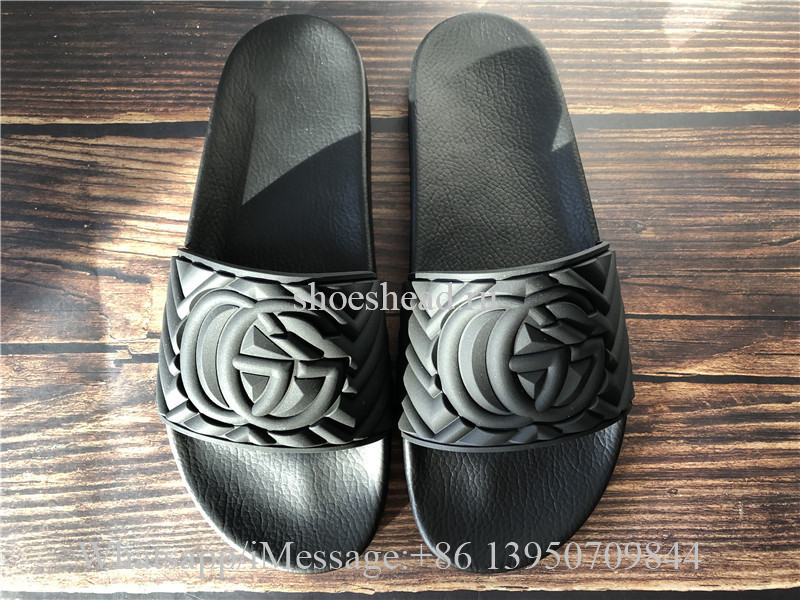 Gucci Matelassé Rubber Slide