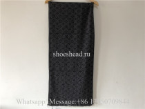 Louis Vuitton Monogram Classic Scarf M70520