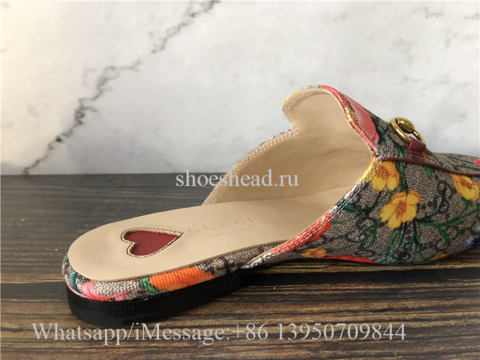 Gucci Princetown GG Supreme Flora Horsebit Mules Loafer