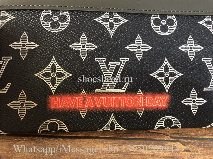 Original Louis Vuitton Monogram Upside Down Canvas Discovery Pochette PM M62898
